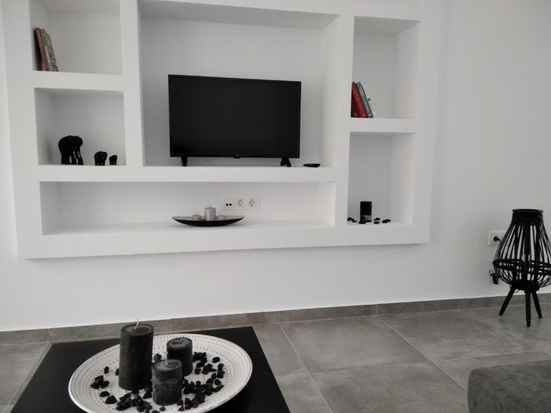 Estia - Brand New Apartment In Ermioni Village Kültér fotó